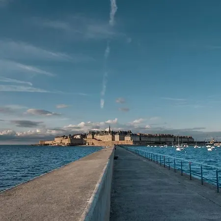 Rempart Dore Saint-Malo Exterior photo